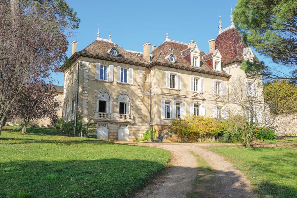 Château du Bost in 170 Rte des Cèdres